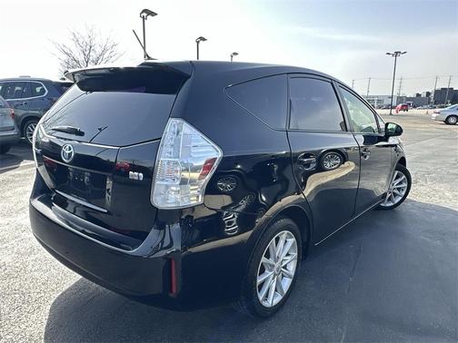 2012 Toyota Prius v Five