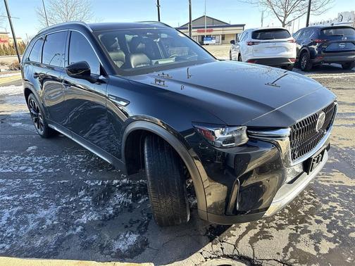 2024 Mazda CX-90 PHEV Premium Plus