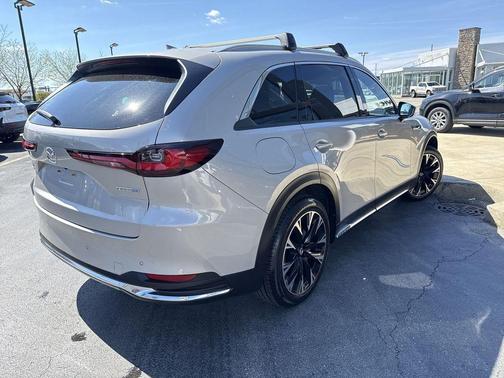 Platinum Quartz Metallic 2024 Mazda CX-90 PHEV Premium Plus