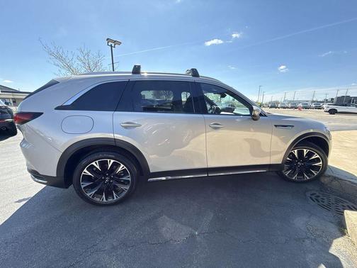Platinum Quartz Metallic 2024 Mazda CX-90 PHEV Premium Plus
