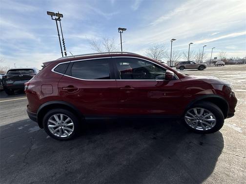 2021 Nissan Rogue Sport SV