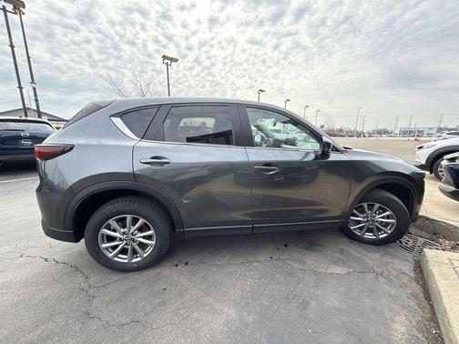 2023 Mazda CX-5 2.5 S Preferred Package