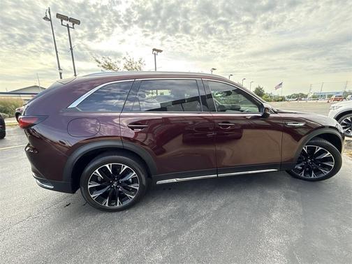 2024 Mazda CX-90 PHEV Premium