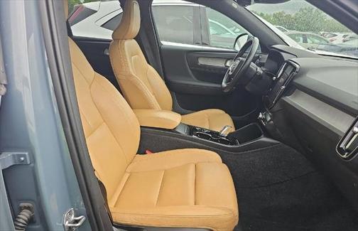 2021 Volvo XC40 T4 Inscription