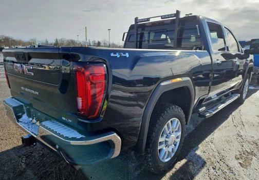 2022 GMC Sierra 2500 SLT