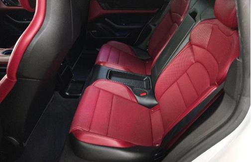 2022 Porsche Taycan 4S