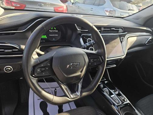 2023 Chevrolet Bolt EUV FWD LT