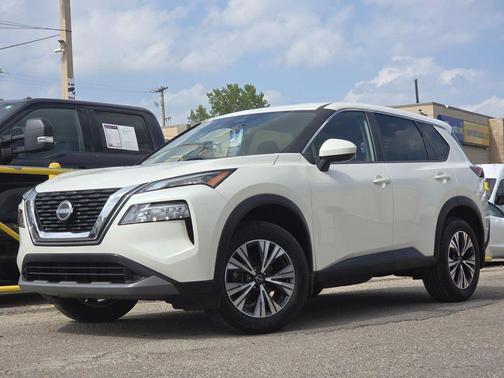 Pearl White 2023 Nissan Rogue SV