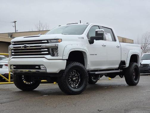 2022 Chevrolet Silverado 2500 High Country
