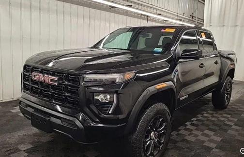 2023 GMC Canyon Elevation