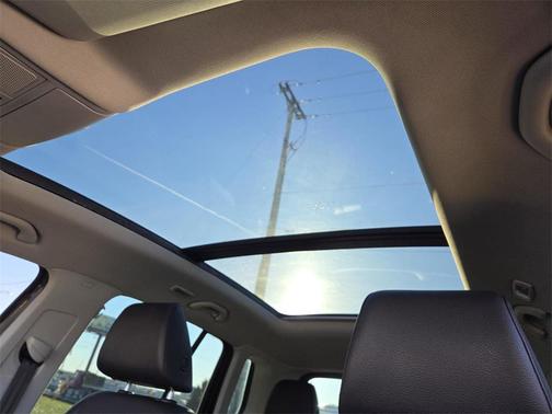 2017 Volkswagen Tiguan 2.0T Wolfsburg Edition