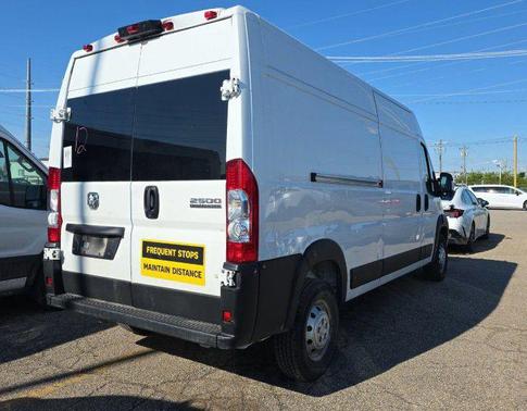 Bright White Clearcoat 2023 RAM ProMaster 2500 High Roof