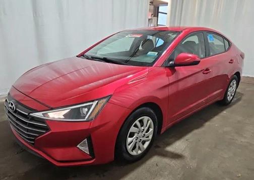 2020 Hyundai ELANTRA SE