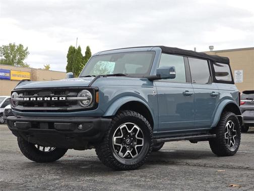 2022 Ford Bronco Outer Banks