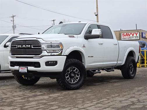 2024 RAM 2500 Laramie Crew Cab 4x4 6'4' Box