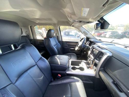 2018 RAM 2500 Laramie Mega Cab 4x4 6'4' Box