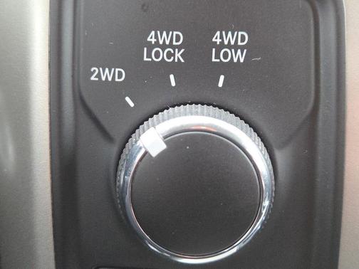 2018 RAM 2500 Laramie Mega Cab 4x4 6'4' Box