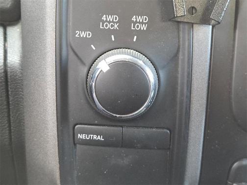 2018 RAM 3500 Tradesman Crew Cab 4x4 6'4' Box