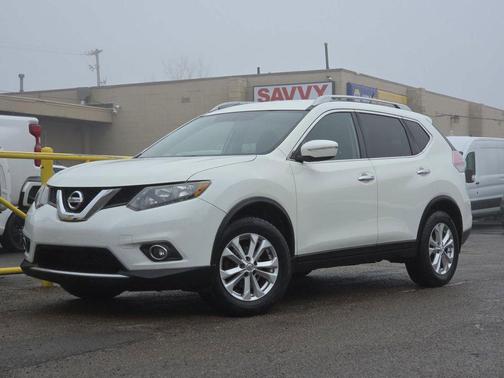 2016 Nissan Rogue SV