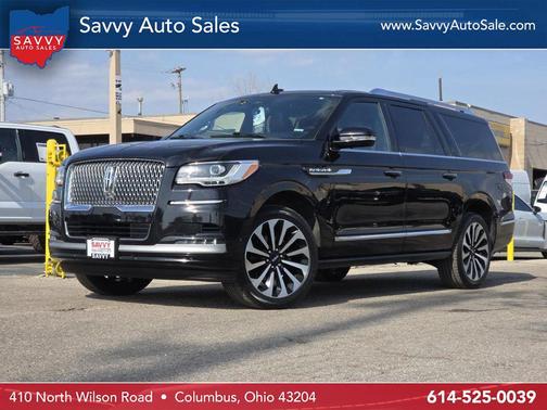 Infinite Black Metallic Clearcoat 2022 Lincoln Navigator Reserve