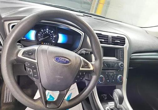 2016 Ford Fusion Hybrid S
