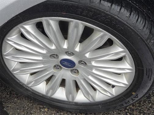 2016 Ford Fusion Hybrid S