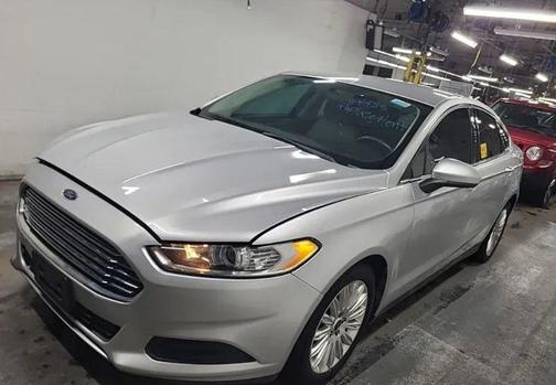 2016 Ford Fusion Hybrid S