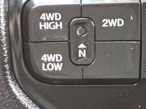 2022 RAM 2500 Big Horn Crew Cab 4x4 6'4' Box