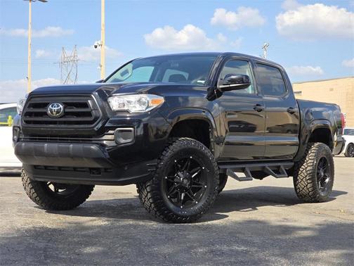2020 Toyota Tacoma SR