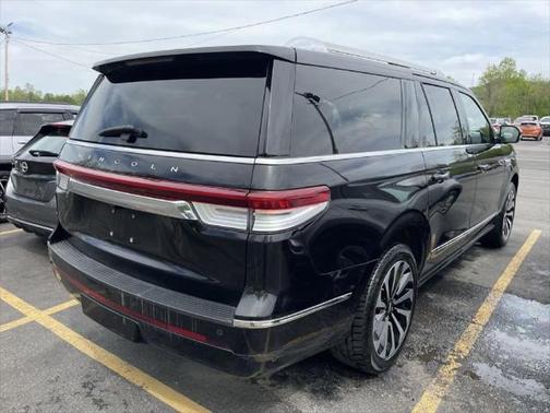 2022 Lincoln Navigator Reserve