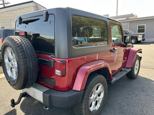2012 Jeep Wrangler Sahara