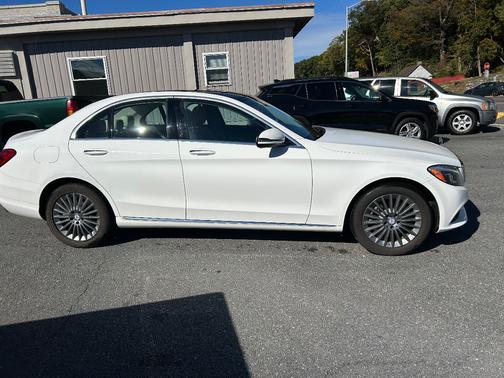 2017 Mercedes-Benz C-Class C 300 4MATIC Luxury