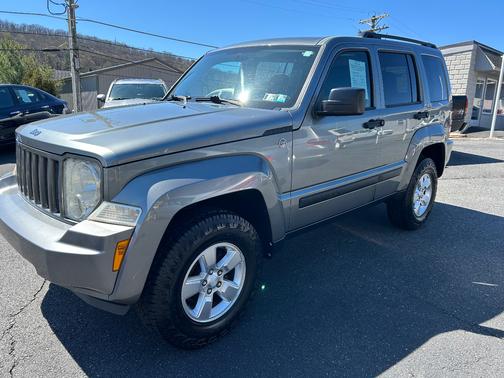 2012 Jeep Liberty Sport