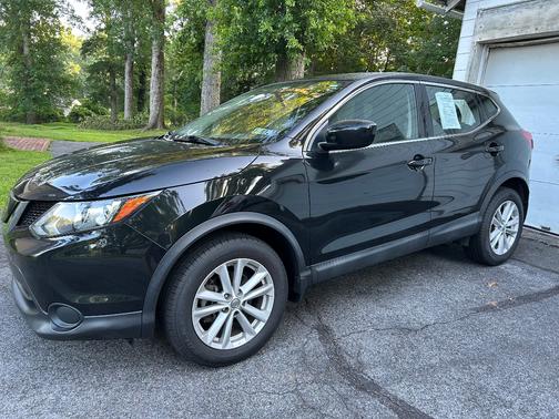 2018 Nissan Rogue Sport S