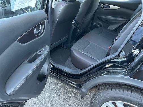 2018 Nissan Rogue Sport S