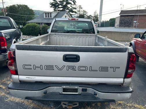 2006 Chevrolet Silverado 1500 LS