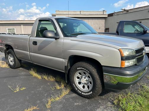 2006 Chevrolet Silverado 1500 LS