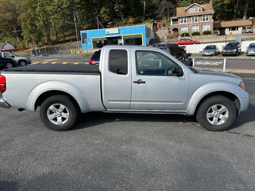 2013 Nissan Frontier SV