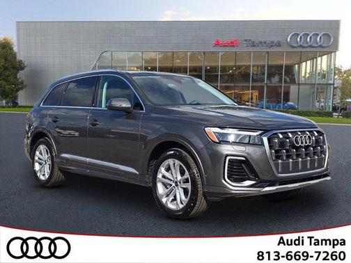 2025 Audi Q7 45 Premium