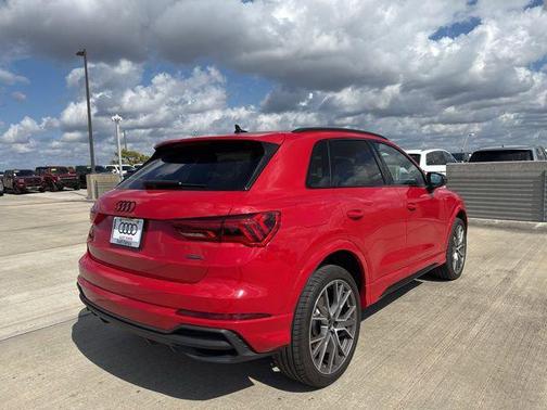 2025 Audi Q3 45 S line Premium Plus