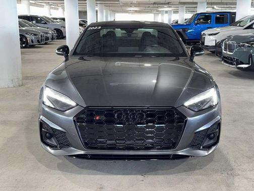 Daytona Gray Pearl Effect/Black Roof 2023 Audi S5 Premium Plus TFSI quattro Tiptronic