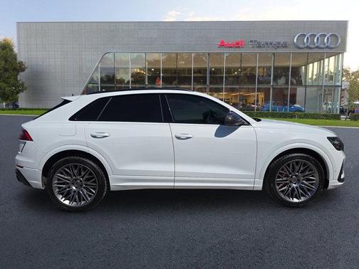 2024 Audi RS Q8 4.0T