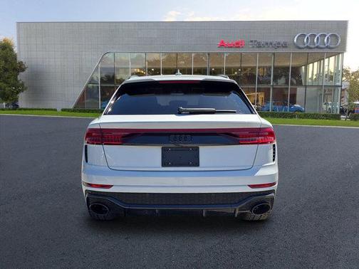2024 Audi RS Q8 4.0T