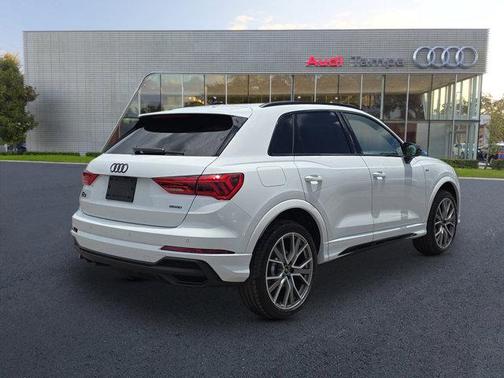 2025 Audi Q3 45 S line Premium Plus