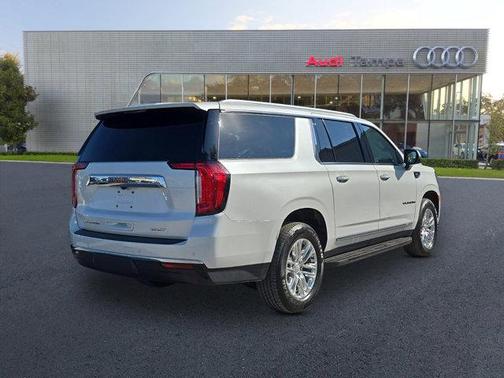 2021 GMC Yukon XL SLT
