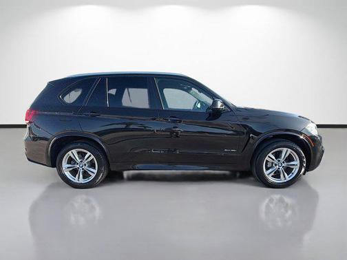 Black Sapphire Metallic 2018 BMW X5 xDrive35i
