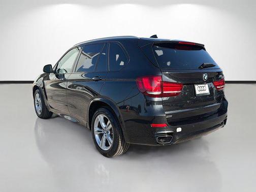 Black Sapphire Metallic 2018 BMW X5 xDrive35i