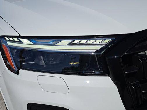 2025 Audi Q7 55 Prestige