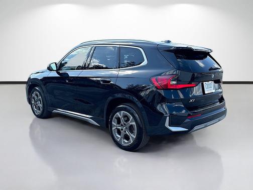 Jet Black 2025 BMW X1 xDrive28i