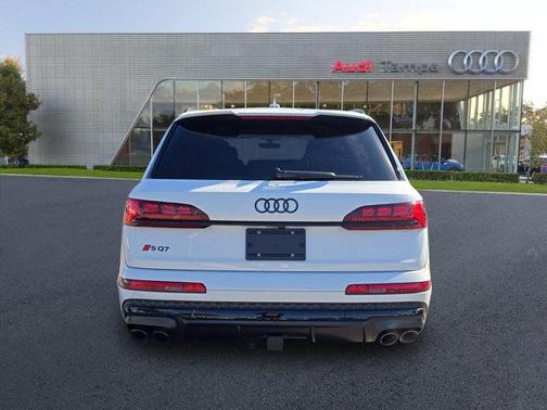 2025 Audi SQ7 4.0T Prestige